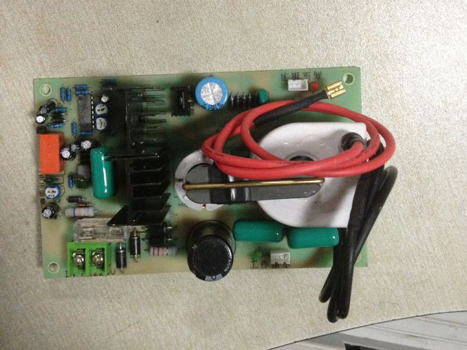 油煙凈化器電源板.jpg 油煙凈化器電源板.jpg